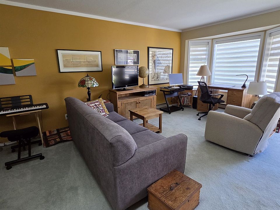 1st image of 767 North Rd #6