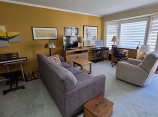767 North Rd #6, Gibsons, BC V0N 1V0