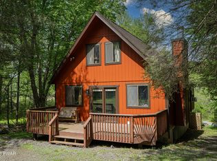 72 Oak Cir, Lake Ariel, PA 18436