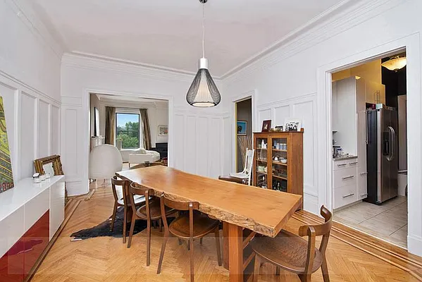 Rented by Rachel Realty | media 9