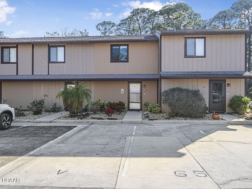 1st image of 65 Village Dr Unit 65
