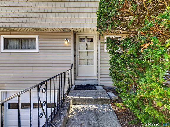 3rd image of 138 Sheraton Lane #138
