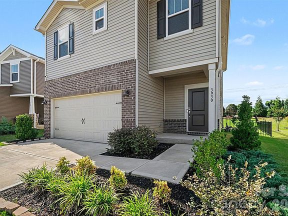 3rd image of 3930 Backwater St #11