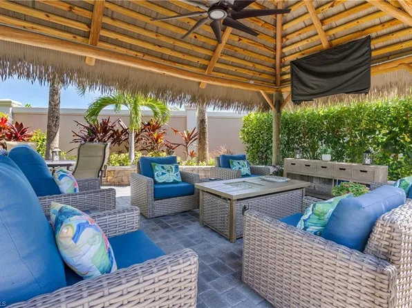 13627 Snook CIR, NAPLES, FL 34114