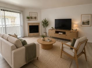 7319 Sepulveda Blvd #12, Van Nuys, CA 91405