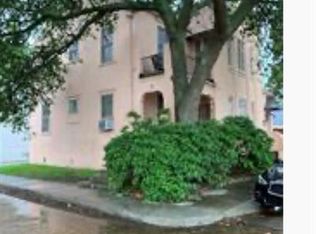 4 Azalea Ct, Metairie, LA 70005