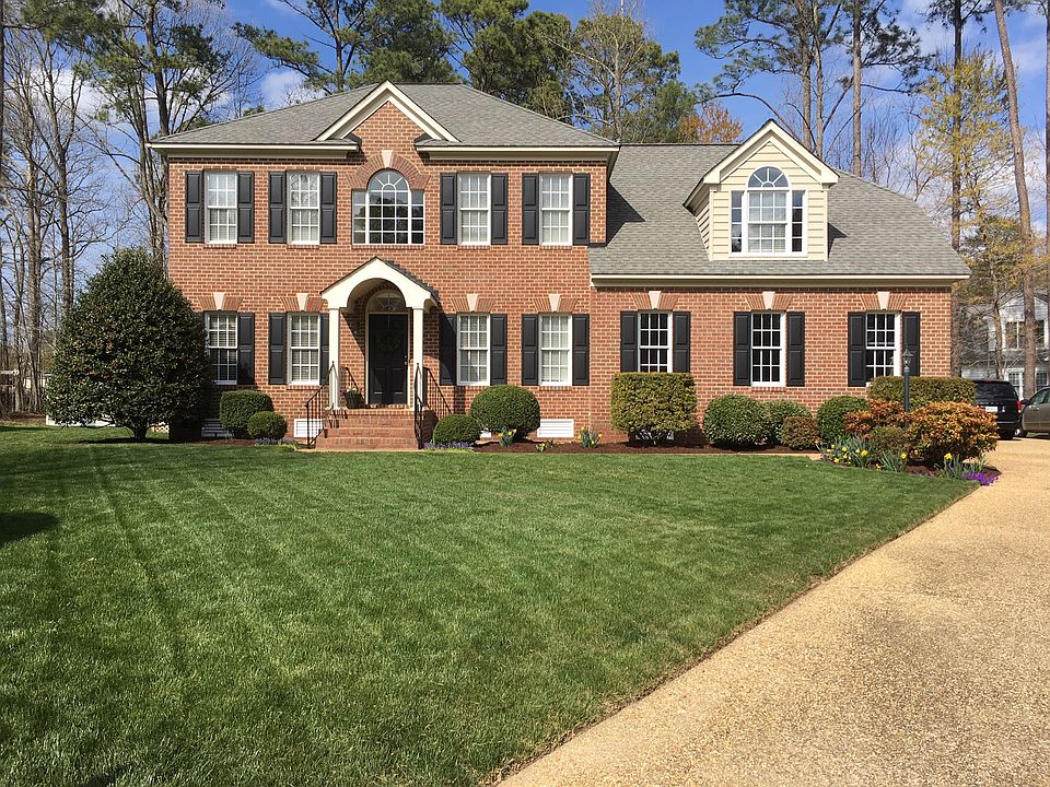 1st image of 109 Lochmere Ct