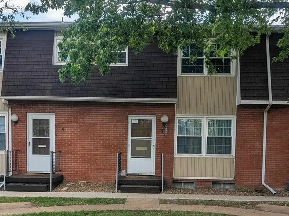 404 S Washington St APT 3, Hillsboro, KS 67063