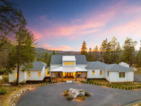 6110 Keeble Ln, Camino, CA 95709