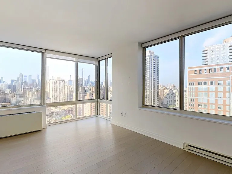 240 E 86th St #23D — Photo 3