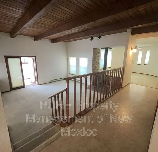 727 Cedar Hill Ln NE #8 — Photo 4