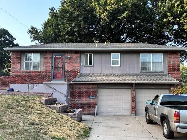 16904 E 35th Ter, Independence, MO 64055