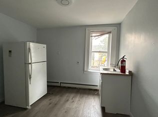 13 Cottage St #1E, Bayonne, NJ 07002