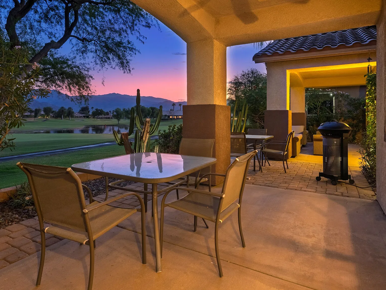 3 bed, 1898 sqft, $4,500 — Photo 2