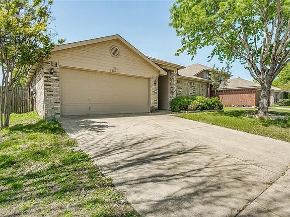 2nd image of 8021 Cannonwood Dr