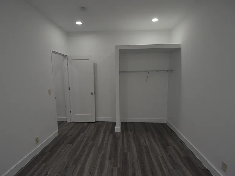 111 Peterborough St #2 — Photo 9
