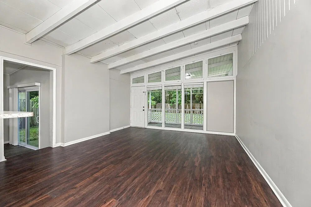 4 bed, 1.5 bath, 1439 sqft, $1,710 — Photo 4