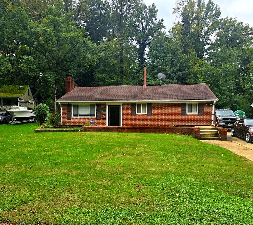 1st image of 6405 Woodland Rd