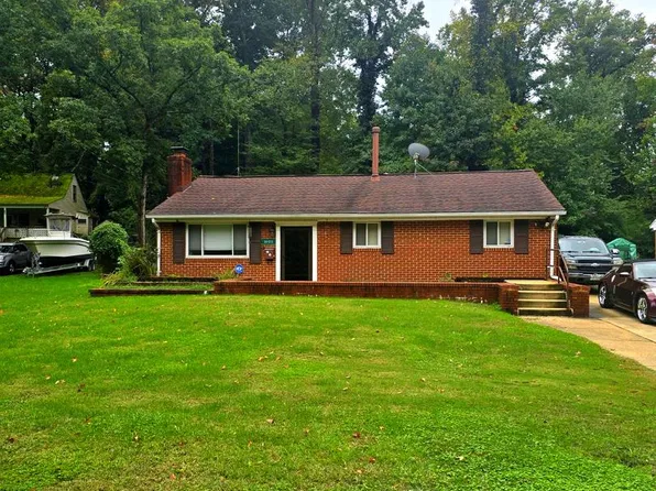 6405 Woodland Rd, Suitland, MD 20746