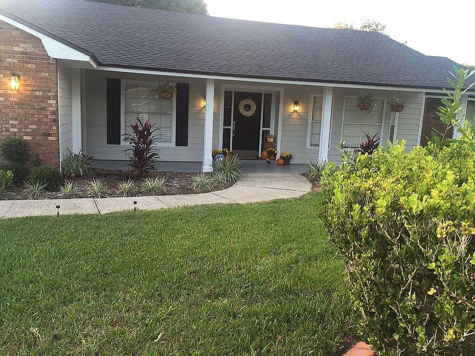 1st image of 5828 Pitch Pine Dr