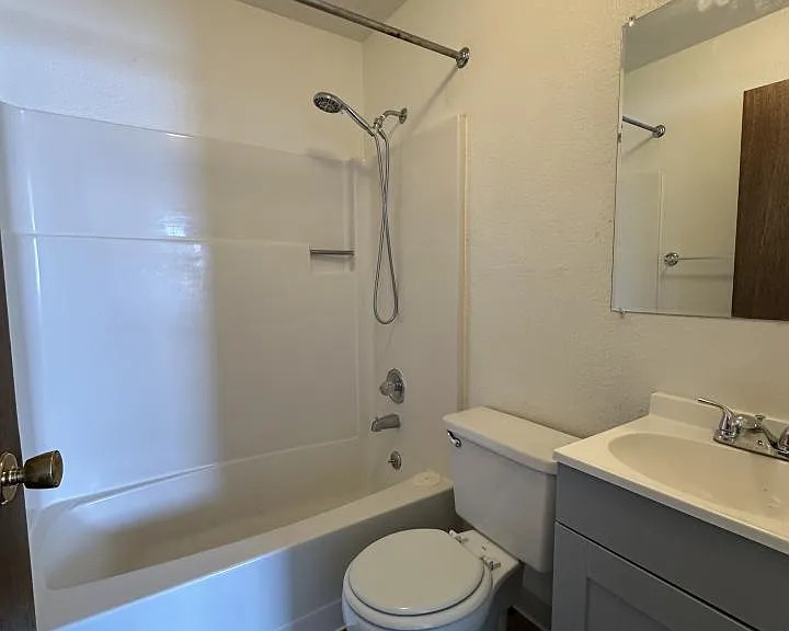 148 Prickett Ln #9 — Photo 6