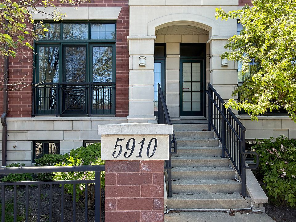 1st image of 5910 NW Northwest Hwy #5910