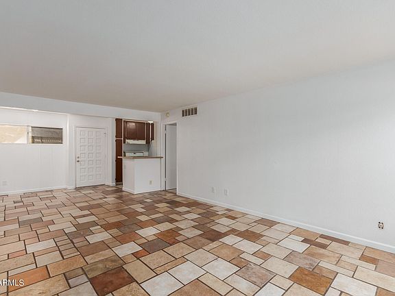 2nd image of 1701 W TUCKEY Lane #102