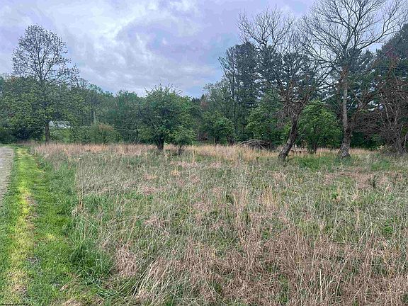 5th image of Chenoweth Creek Rd