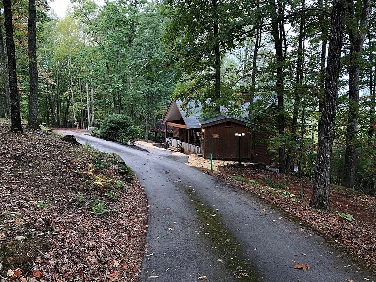328 Enotah Ln — Photo 24