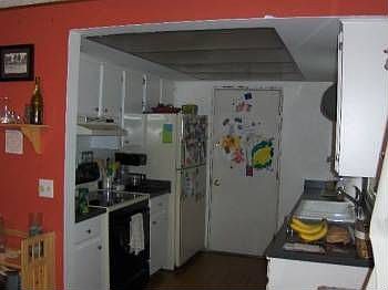 4th image of 905 Lakloey Dr