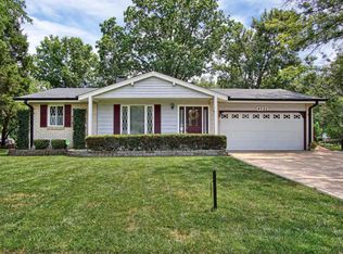 4722 Ringer Rd, Saint Louis, MO 63129