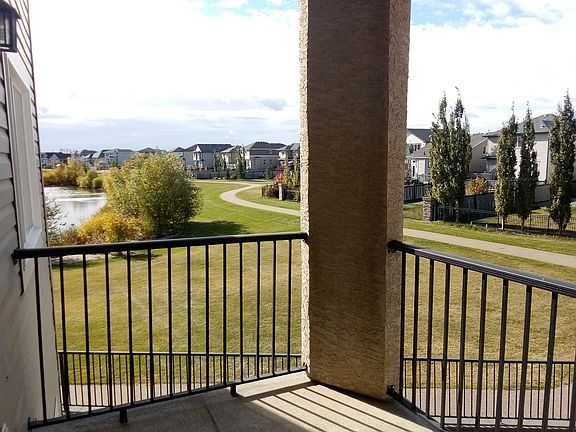 5th image of 105 W Haven Dr