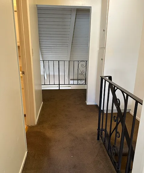Stewart & Gray Rd — Photo 9