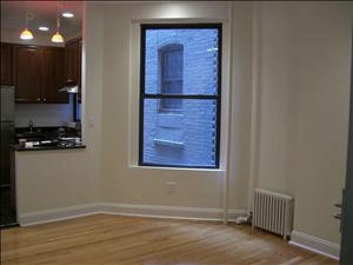 1st image of 528 W 150th St