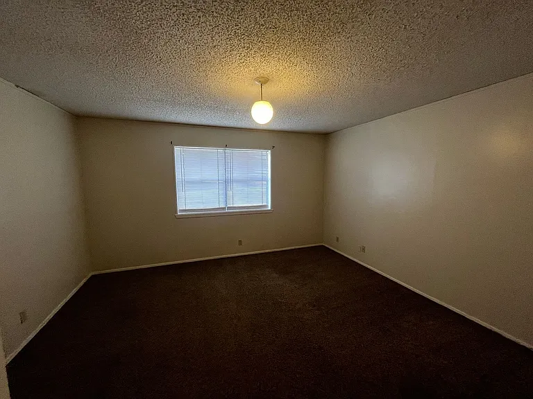 3834 Lake Ridge Dr — Photo 13
