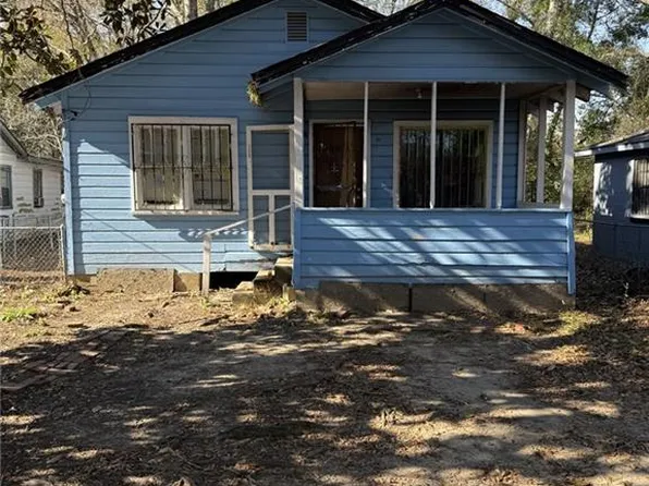 2006 Edwards Ave, Mobile, AL 36617