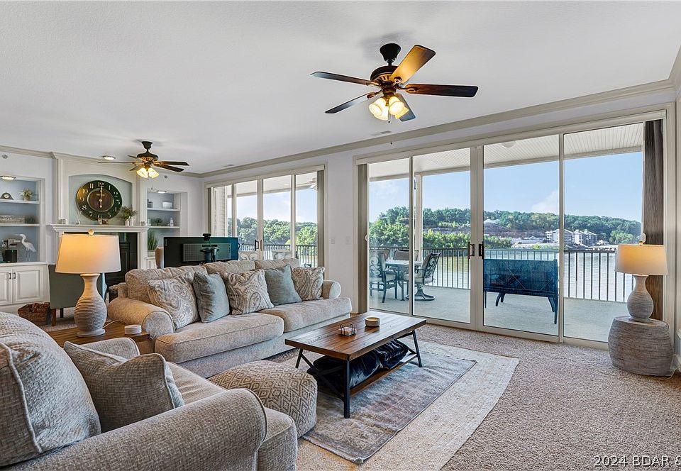 1st image of 985 Summer Place Dr Unit 4B