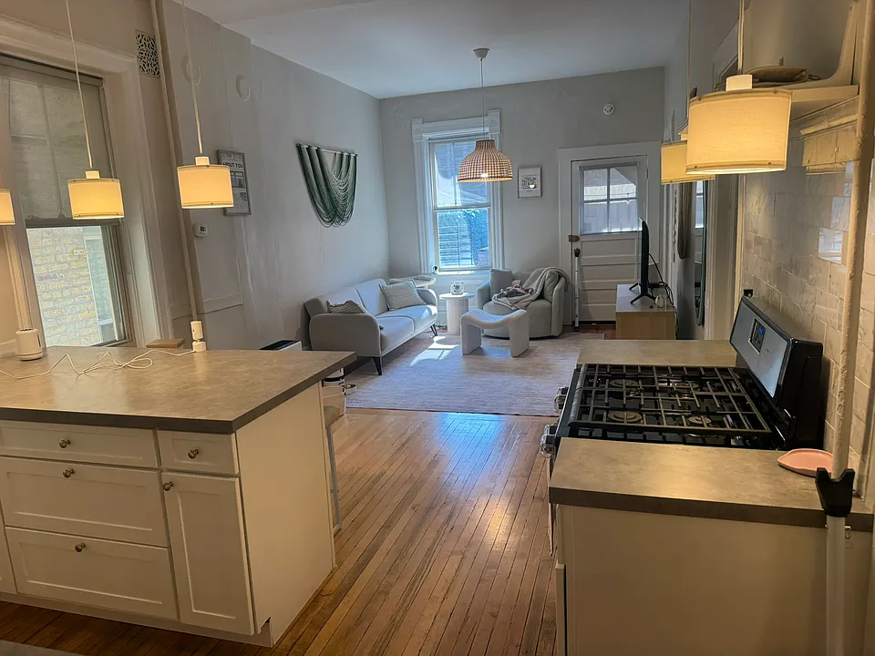 Kitchen towards LR