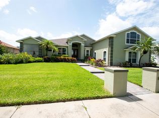 916 Bunker View Dr, Apollo Beach, FL 33572