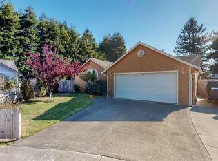 1148 Miller Ct, Rio Dell, CA 95562