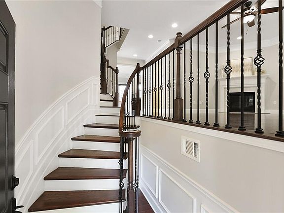 4th image of 3296 Ferncliff Ln