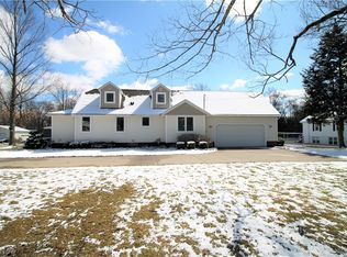 1567 Jacoby Rd, Akron, OH 44321