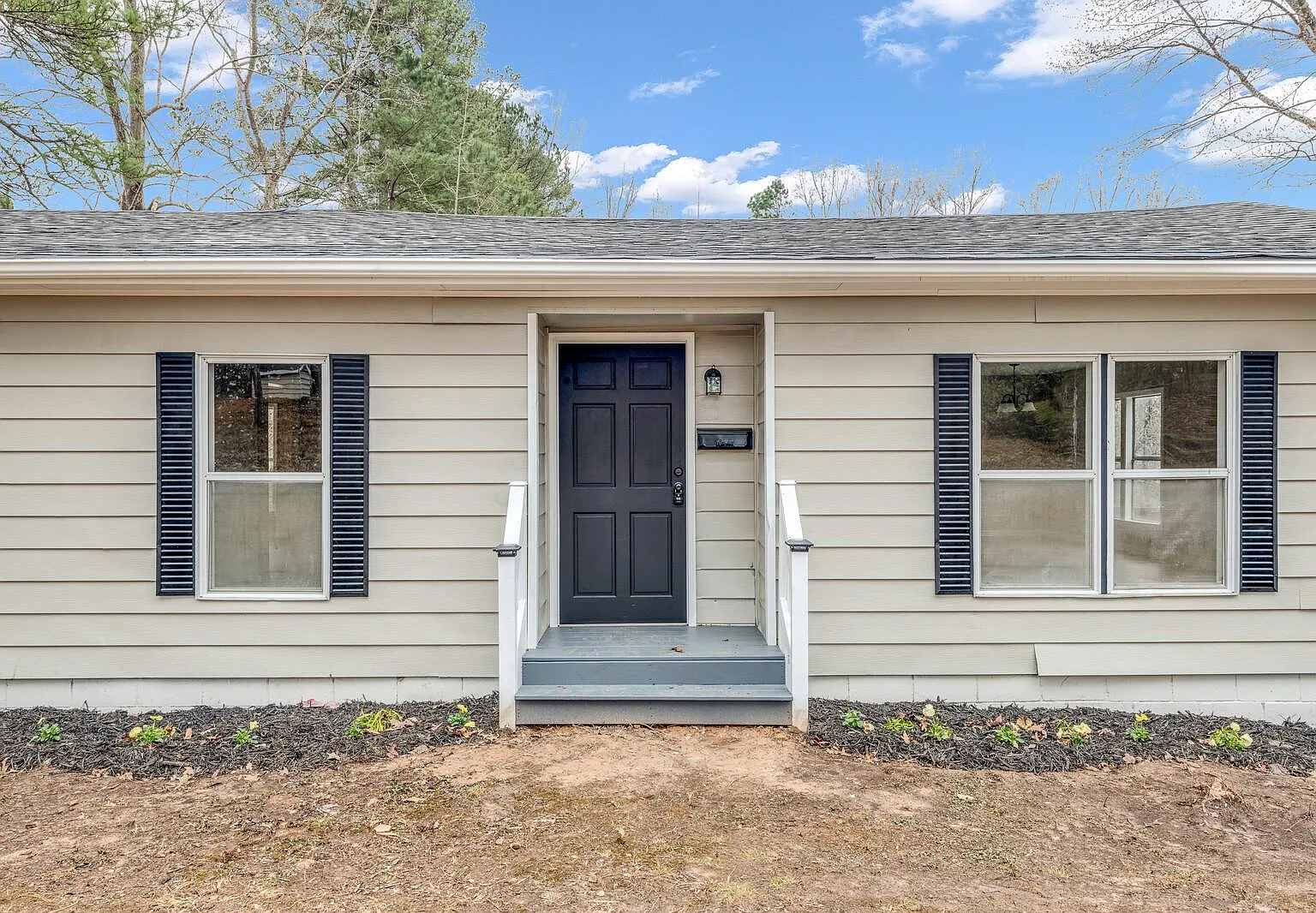 5963 Centerville Rd — Photo 1