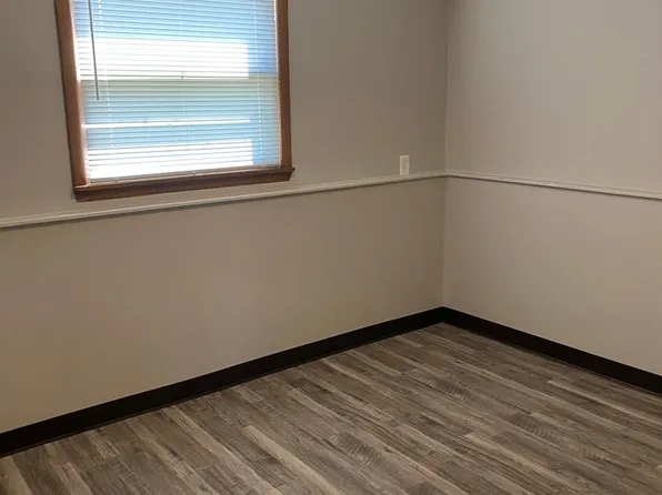 JPP-704, 704 Roberts Ave NW #2, Cooperstown, ND 58425