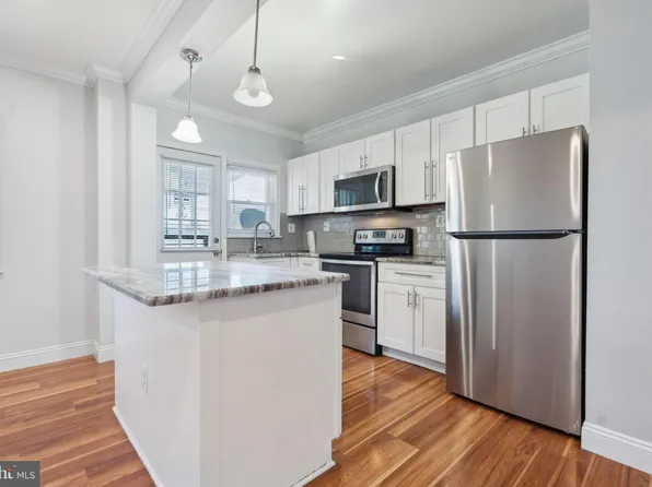 5505 Lothian Rd, Baltimore, MD 21212