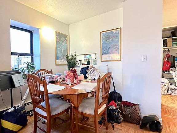 5th image of 301 W 110th St APT 8T