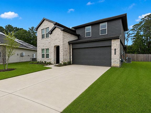 3rd image of 15848 Elegant Pine Ln