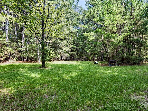 3rd image of 1407-1403 Tucker Rd