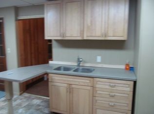 667 Wauregan Rd, Brooklyn, CT 06234