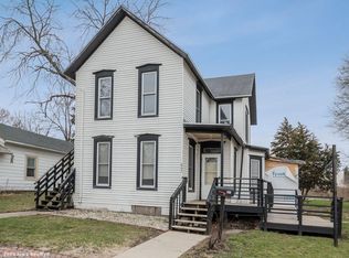 803 Lyon St, Des Moines, IA 50309
